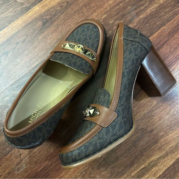 Brown and Black Women's Loafers - Picture 2 of 8